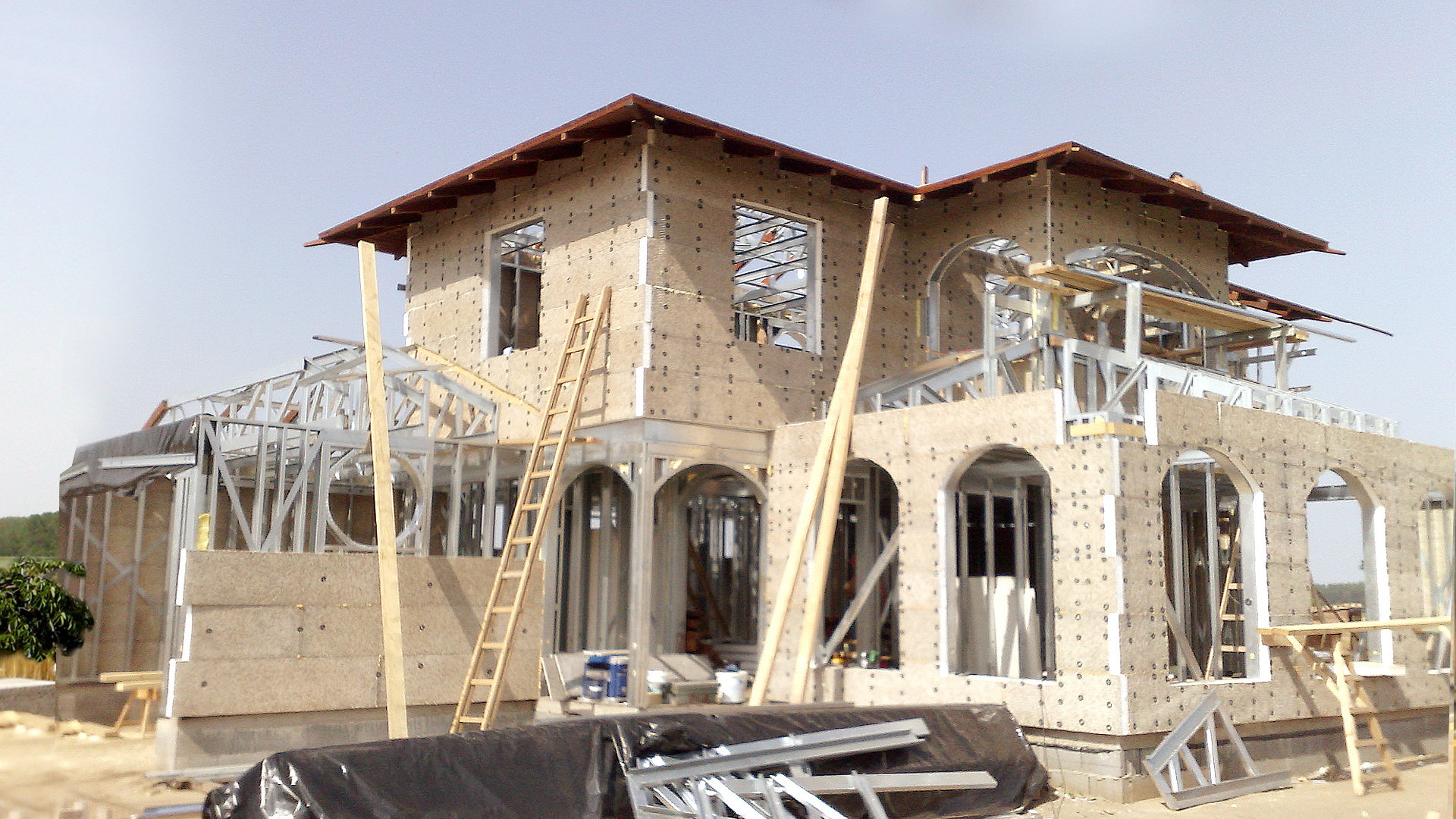 HORIZONT-39.jpg HORIZONT-39.jpg